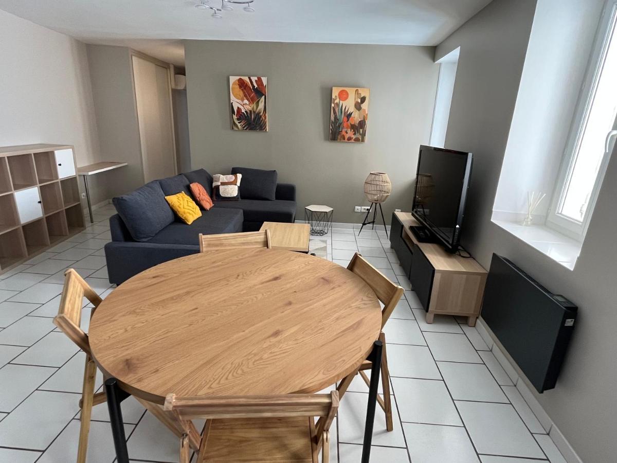 Bel Appartement 2 Chambres Au Coeur Du Village Eyragues 외부 사진