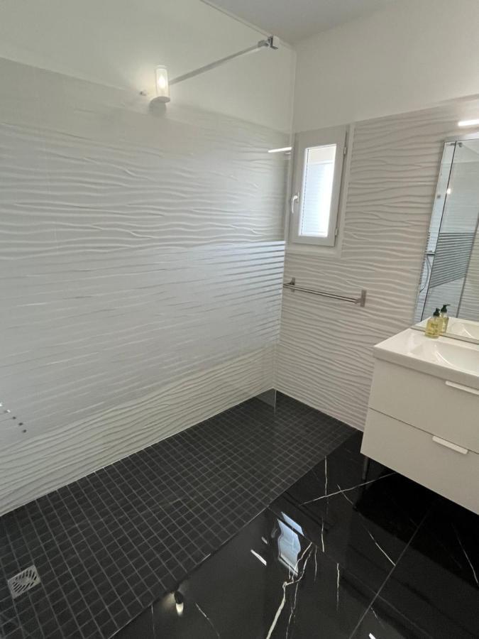 Bel Appartement 2 Chambres Au Coeur Du Village Eyragues 외부 사진